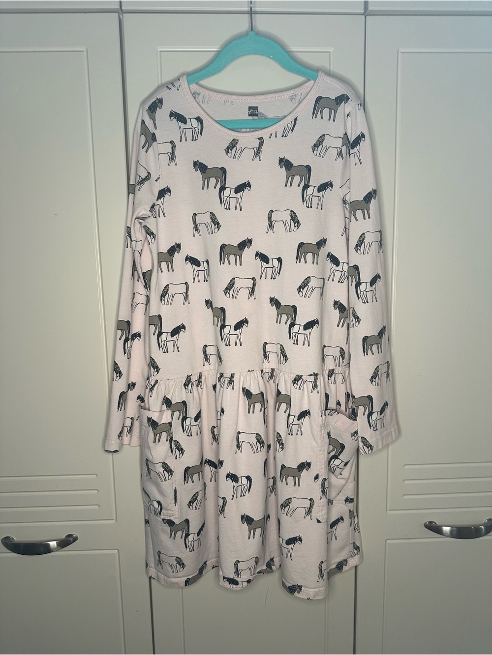 Girls Tea Collection Long Sleeve Horse Print Dress - Light Pink | Size 10 🐴 - Picture 6 of 8